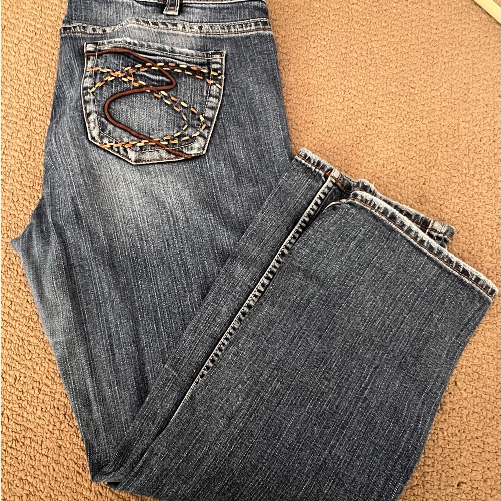 Silver Jeans Women's in Classic Blue